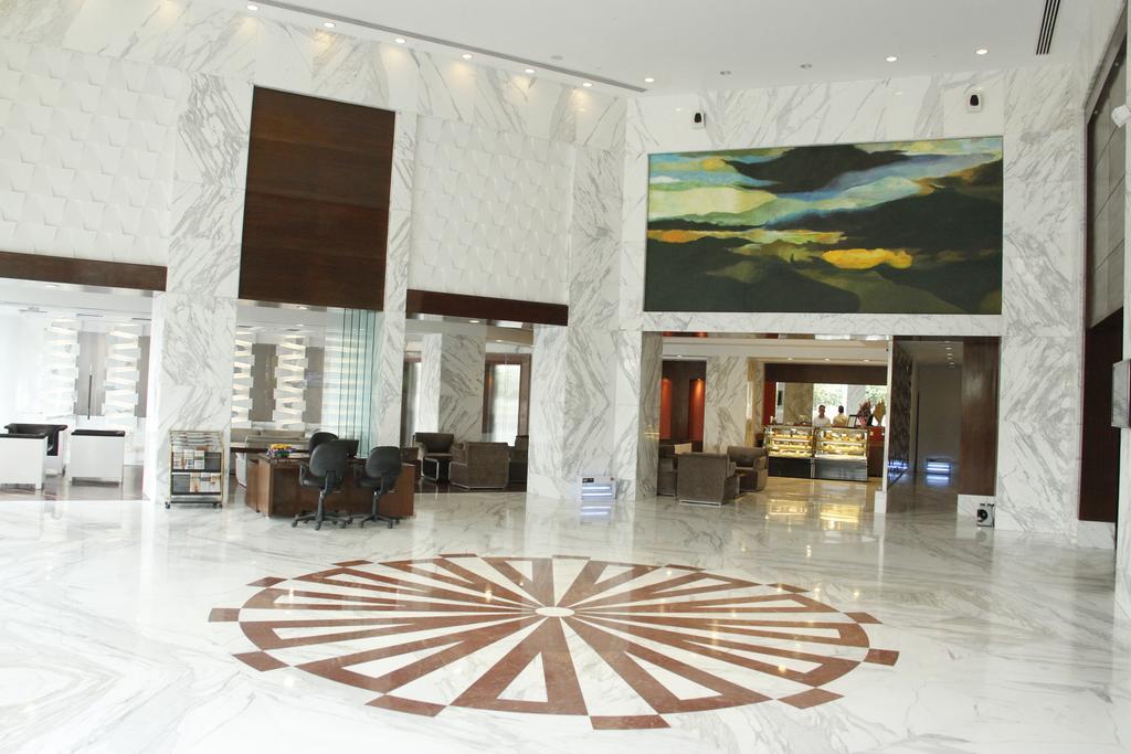 Country Inn & Suites By Radisson, Бхатинда Экстерьер фото