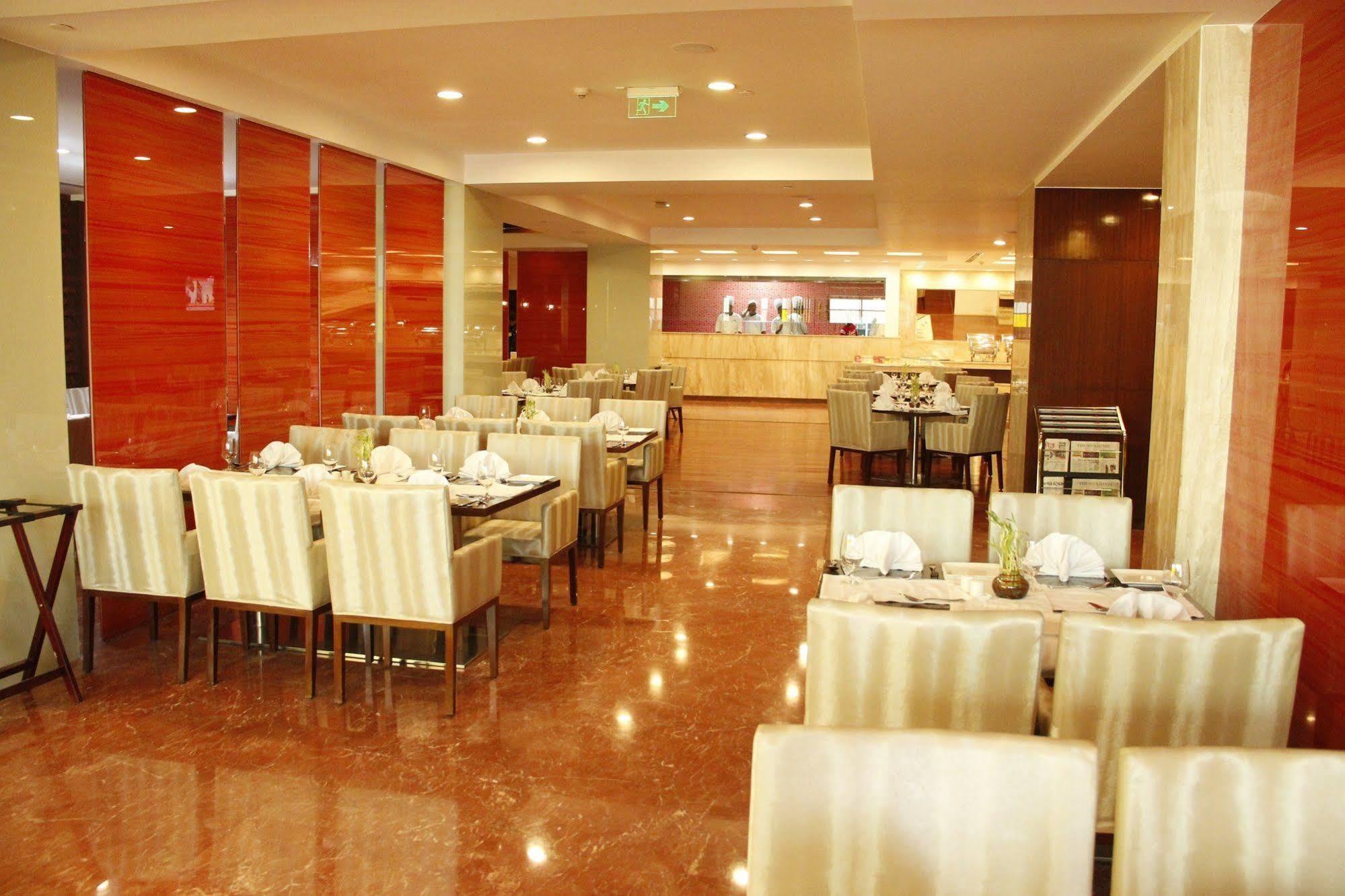 Country Inn & Suites By Radisson, Бхатинда Экстерьер фото